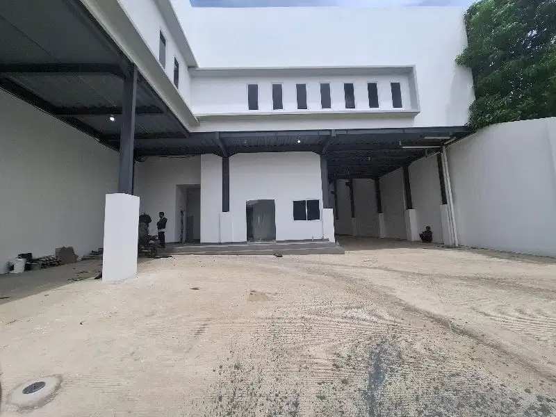 Jual Gudang Baru di Kavling DPR Pinang Cipondoh Tangerang