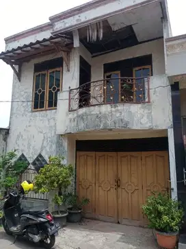 Ready Rumah 2 Lantai Super Murah Strategis