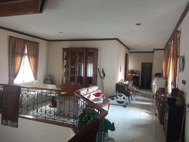 Rumah Lama Bagus Terawat Siap Huni Di Rawamangun