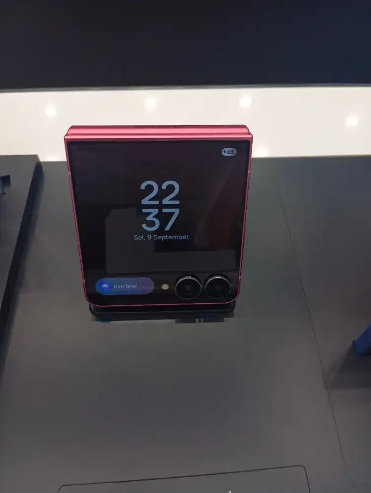 Galaxy Z Flip 7 ram 12/256