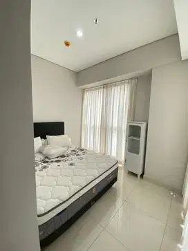 disewakan 2 bedroom full furnish taman anggrek residence