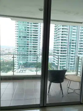 Disewakan St.Moritz Apartement Puri Indah
