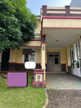 Rumah dijual di Legenda Wisata, Cibubur