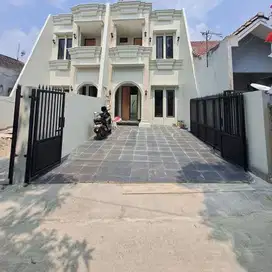 Rumah Baru Siap Huni 5 Menit ke GDC Dekat Stasiun Depok dan Tol DP 0