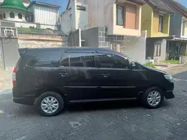 Toyota Kijang Innova 2012 Bensin