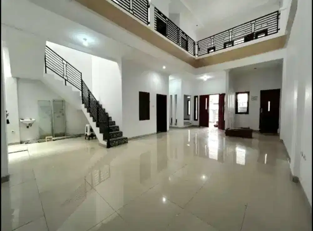 rumah samping summarecon bangunan baru di prima harapan regency