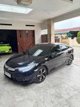 Honda Civic 2018 Bensin