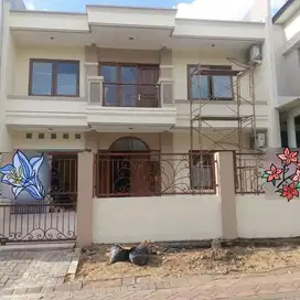 Disewakan Rumah Villa sentra raya siap huni Citraland dekat Gwalk