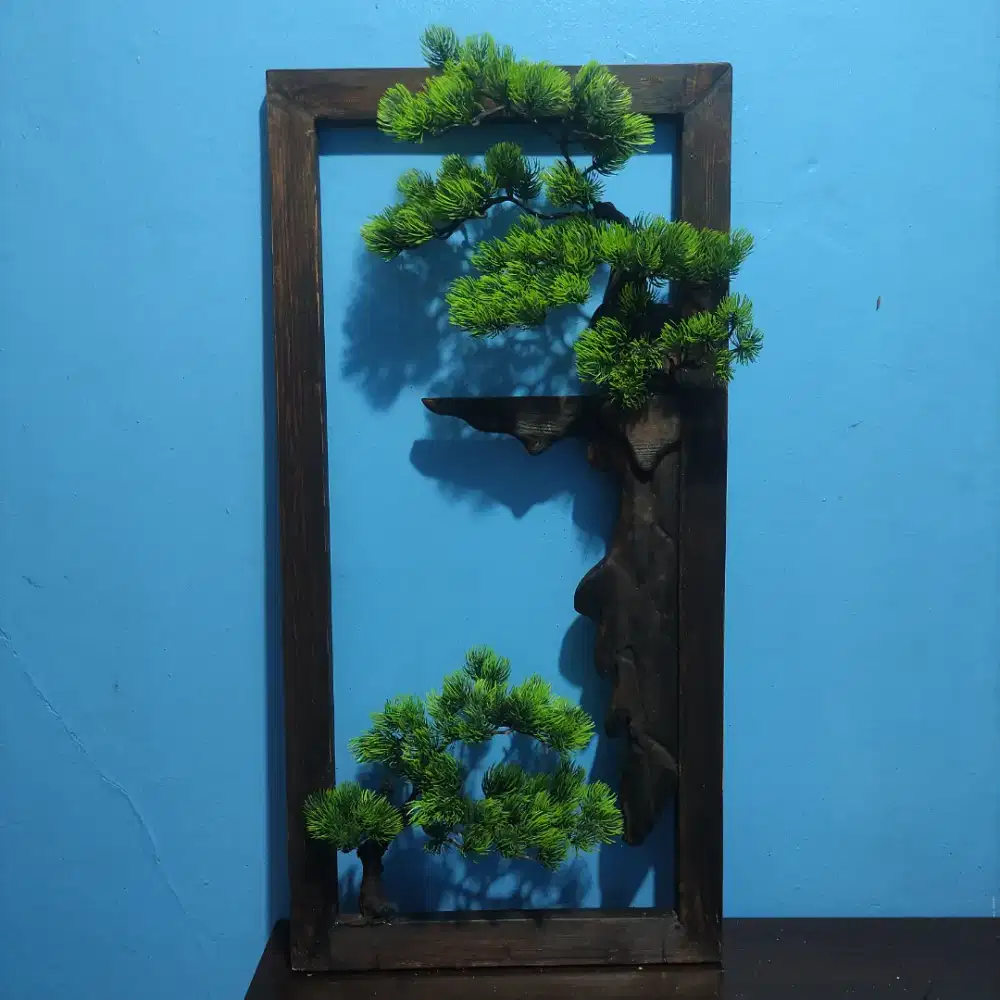 Hiasan dinding pohon bonsai