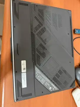 Laptop Asus Rog Strix G164J
