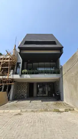 Dijual Cepat 2 Unit Terakhir Rumah Brand New Lokasi Premium Kemang