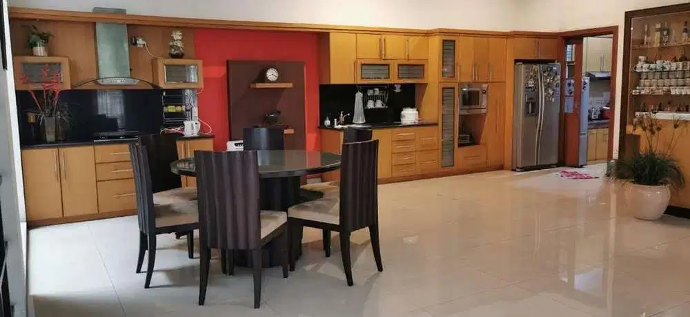 Dijual rumah mewah camar pik