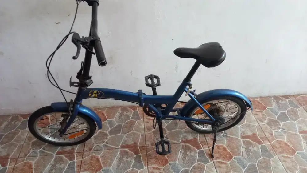 sepeda lipat 16 biru
