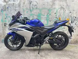 Yamaha R25 250cc thun 2016 mesin halus jozz siap gas gan.