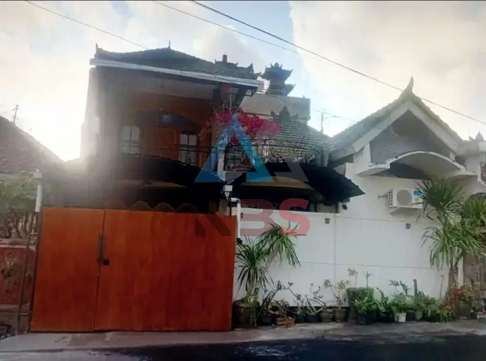 DIJUAL RUMAH 2 LANTAI