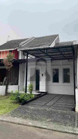 Rumah minimalis dan siap huni di Kota Wisata