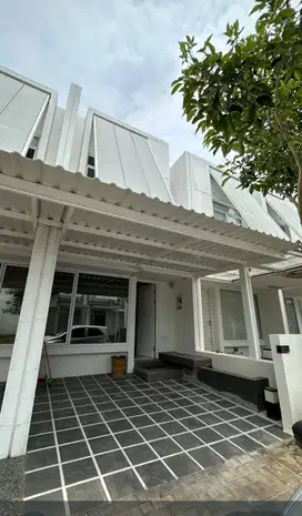 Disewa Rumah di cluster Tabebuya  FF Harga nego