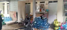 Jual rumah strategis