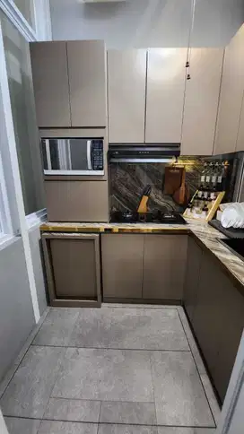 Dijual Rumah Full Furnsihed Hadap Danau Cluster Martinez Gading Serpon