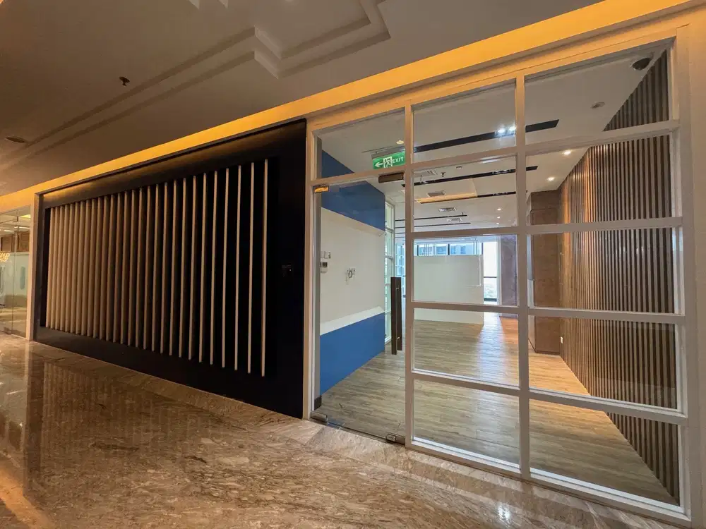 Sewa Office Treasury Tower SCBD Jakarta Selatan Luas 141m2 Mid Floor