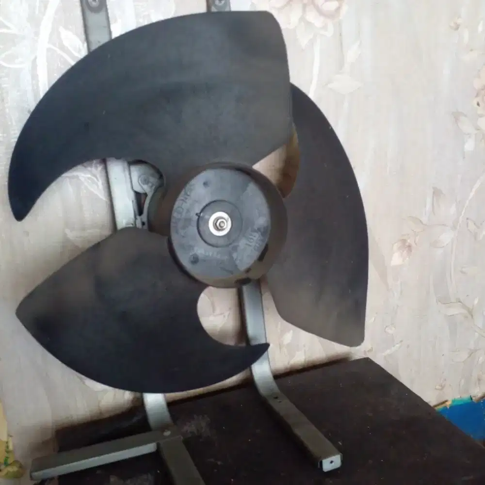 Kipas outdoor kompresor ac