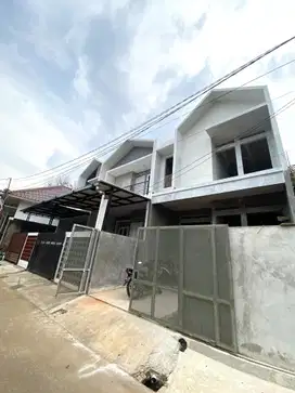 Rumah 2 lantai siap huni 5 menit ke toll jatiasih Bekasi