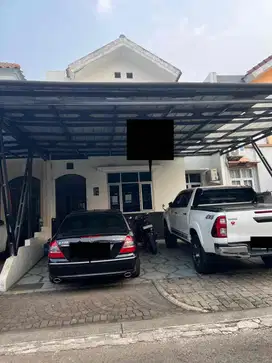 RUMAH DI JUAL DI LEGENDA WISATA CIBUBUR