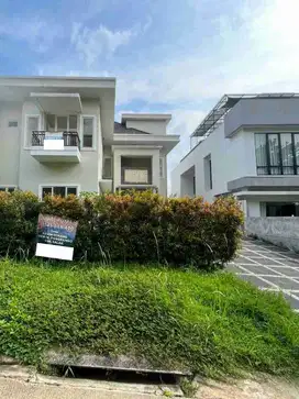 Dijual rumah 2 lantai dikawasan argenia sentul