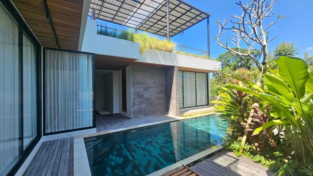 FOR RENT VILLA 2 FLOOR IN PERERENAN TUMBAK BAYUH