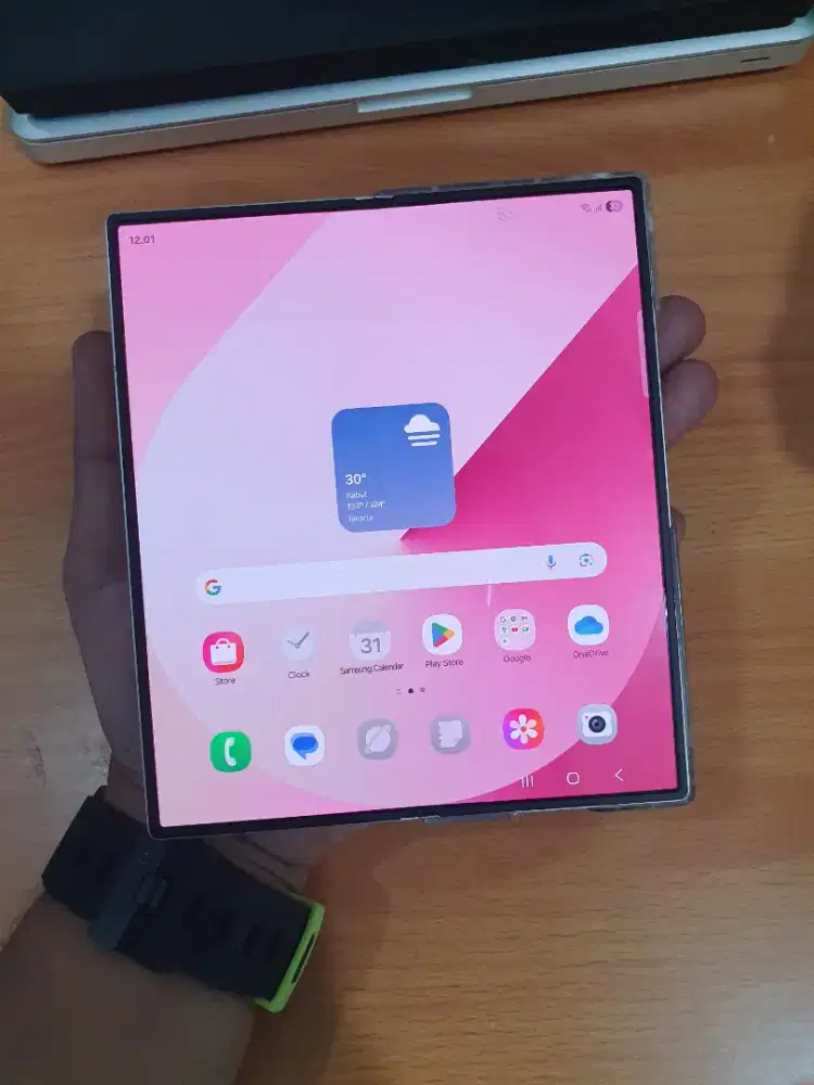 Samsung Z Fold 6 12/256
Fullset