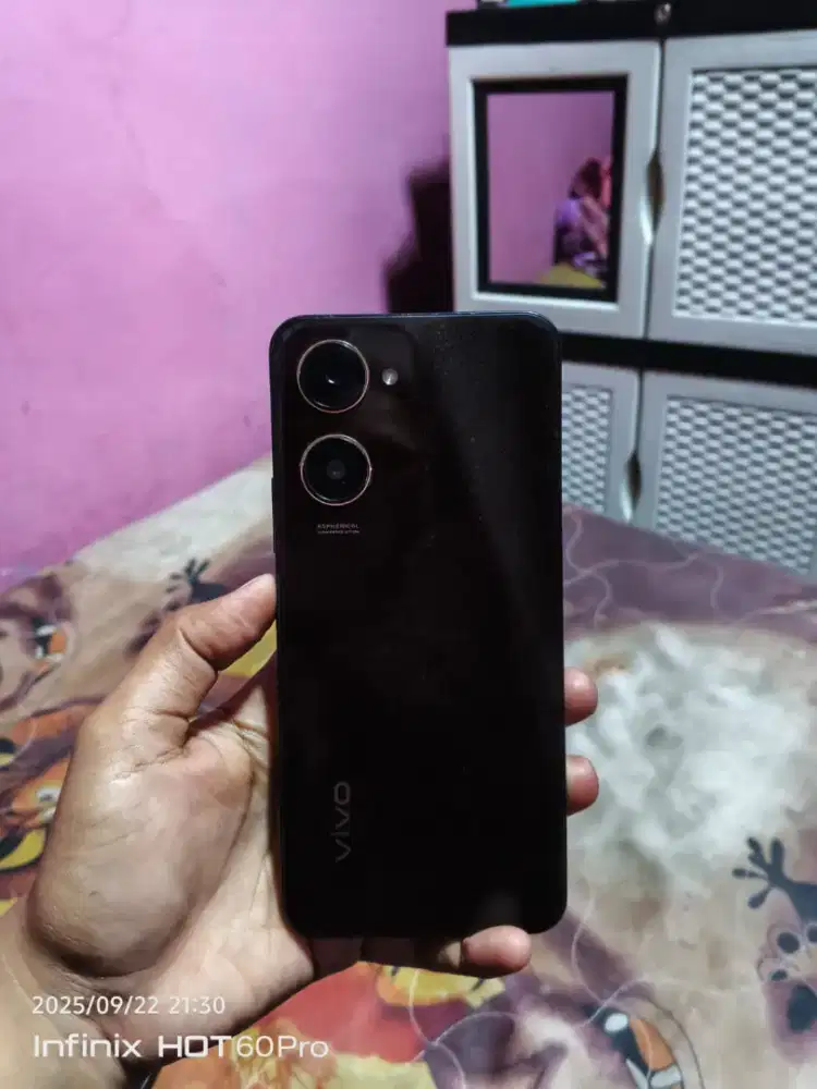 Vivo y18 ram 4/128