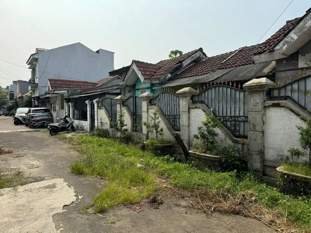 Dijual cepat BU rumah di Taman Royal 3