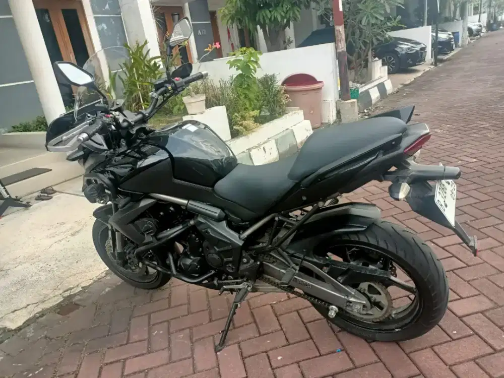 Di jual Kawasaki Versys 650