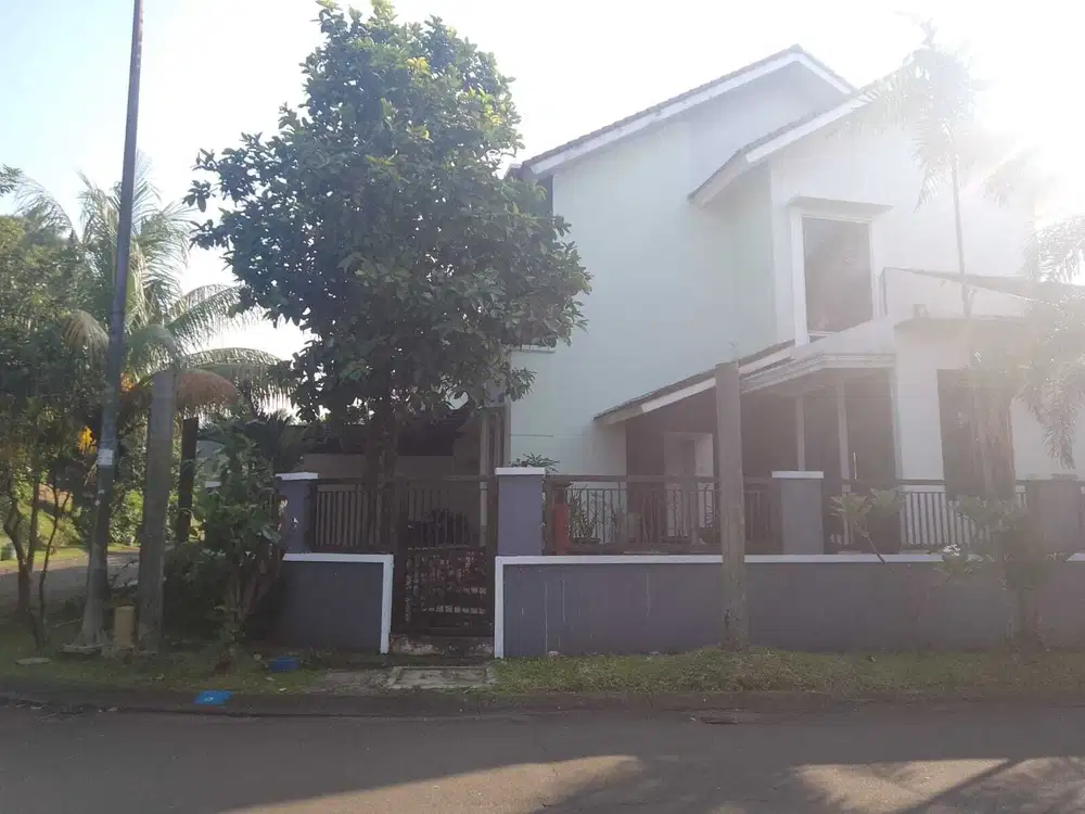 Dijual Rumah Hook 2 Lantai Di Puspita Loka, BSD, Tangsel