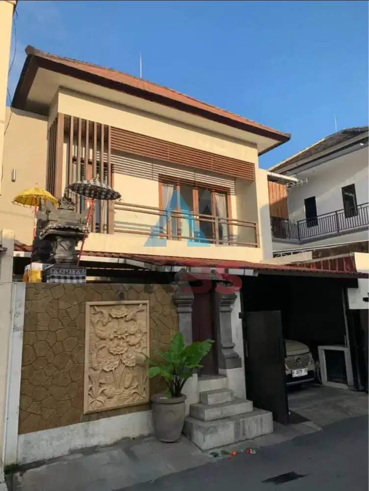Dijual  Rumah semi villa  Lokasi pulau Moyo  Denpasar Selatan