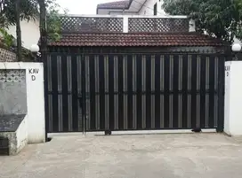Jual rumah 2,5 lantai di Kemang Timur, Jaksel