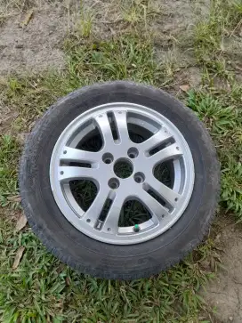 Velg R14 pcd 4x100