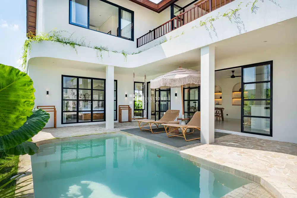 A Perfect Blend of Modern Living & Natural Beauty