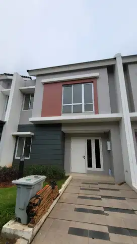 Dijual Rumah 2 Lantai Siap Huni di Cluster Agnesi, Gading Serpong