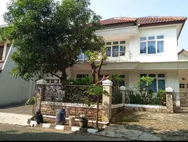 Rumah Besar Strategis Di Pajajaran Bogor