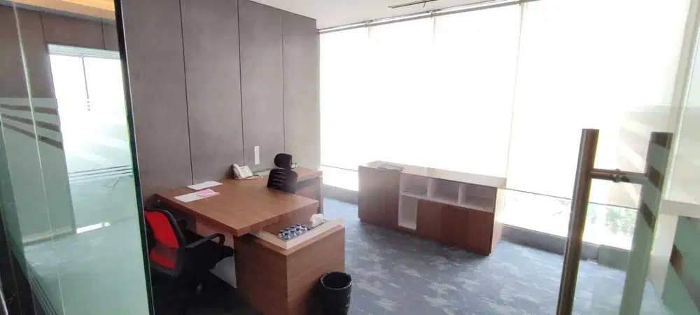 Kantor Bagus Suite di Gold Coast Pantai Indah Kapuk Luas 708 M