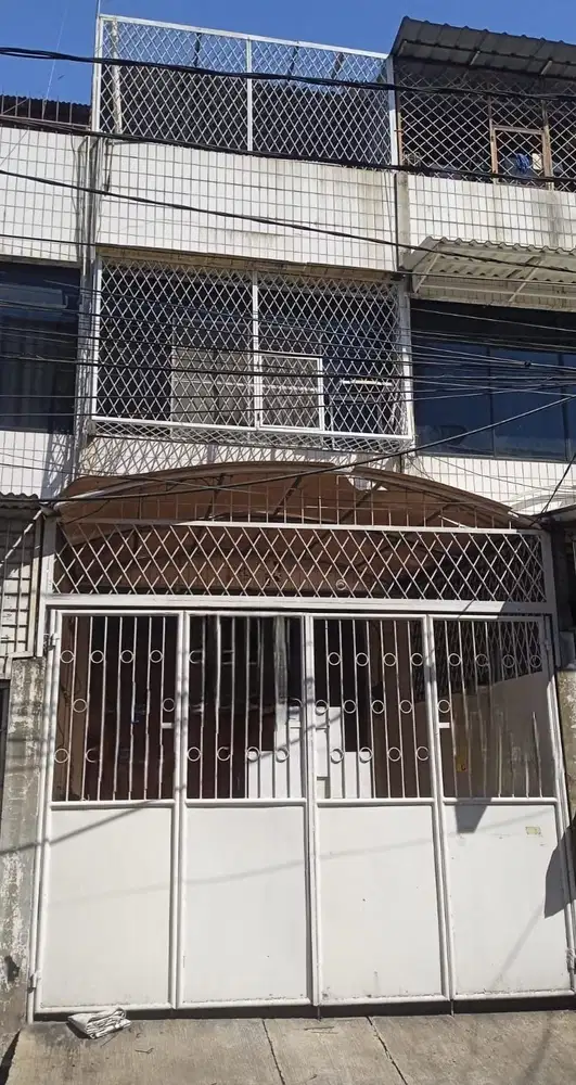 ANA RUMAH UK 4X19.25M DI JALAN RAMAI JELAMBAR