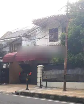 Turun Harga Rumah Cantik 2 Lantai di Kayu Putih Jakarta Timur