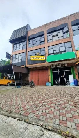 Disewakan ruko 3.5 Lantai Di duren sawit Jakarta timur