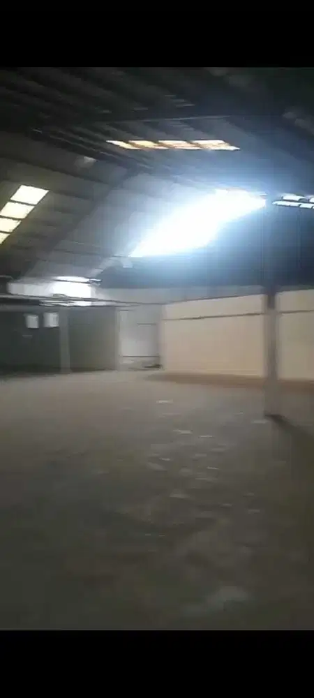 Gudang 1600M Kavling DPR Cipondoh Tangerang Siap Pakai