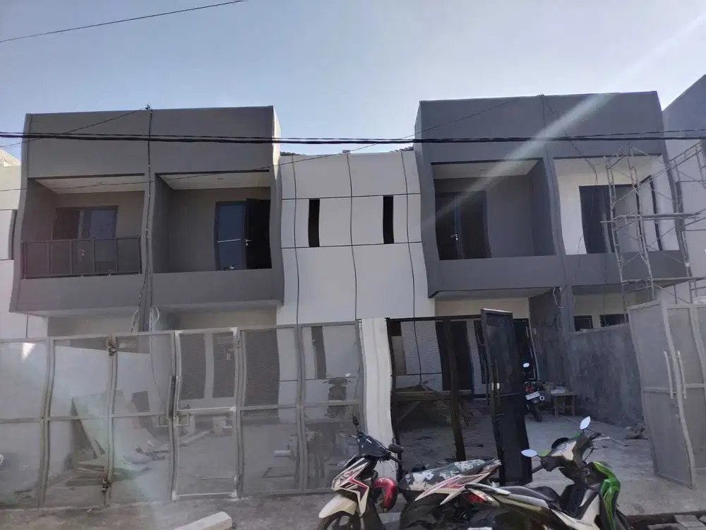 Dijual Rumah Lebak Arum 2 lantai