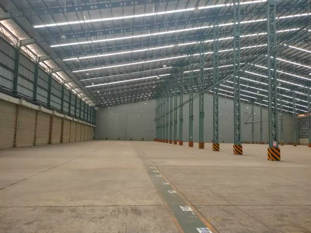 Gudang cakung 1 ha tinggi 22 m Ada loading dock