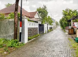Tanah Dekat Monumen Monjali Palagan dekat Ke Ugm Dan Tugu