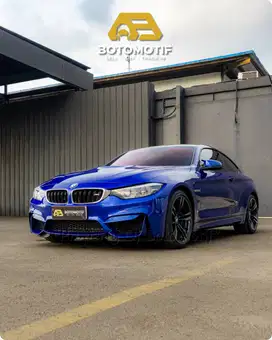 BMW M4 F82 Coupe 2018 San Marino Blue [RARE Colour]