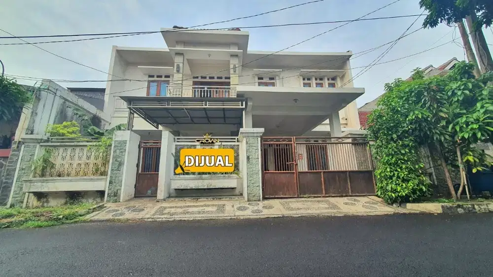Jual Rumah – 2 Rumah Jadi Satu
